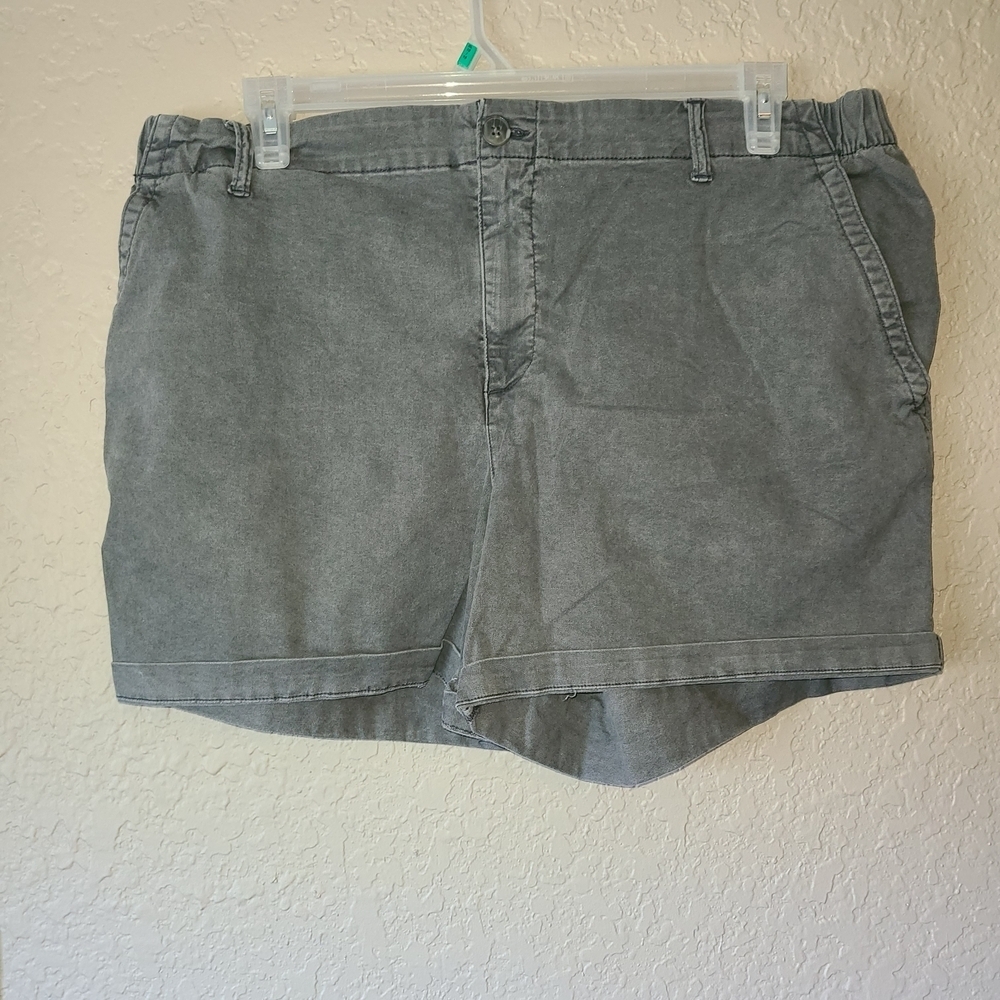 Old Navy Gray Shorts Relaxed Fit